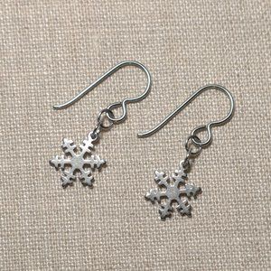 Hand Crafted Handmade Earrings Stainless Steel Snowflake Earrings